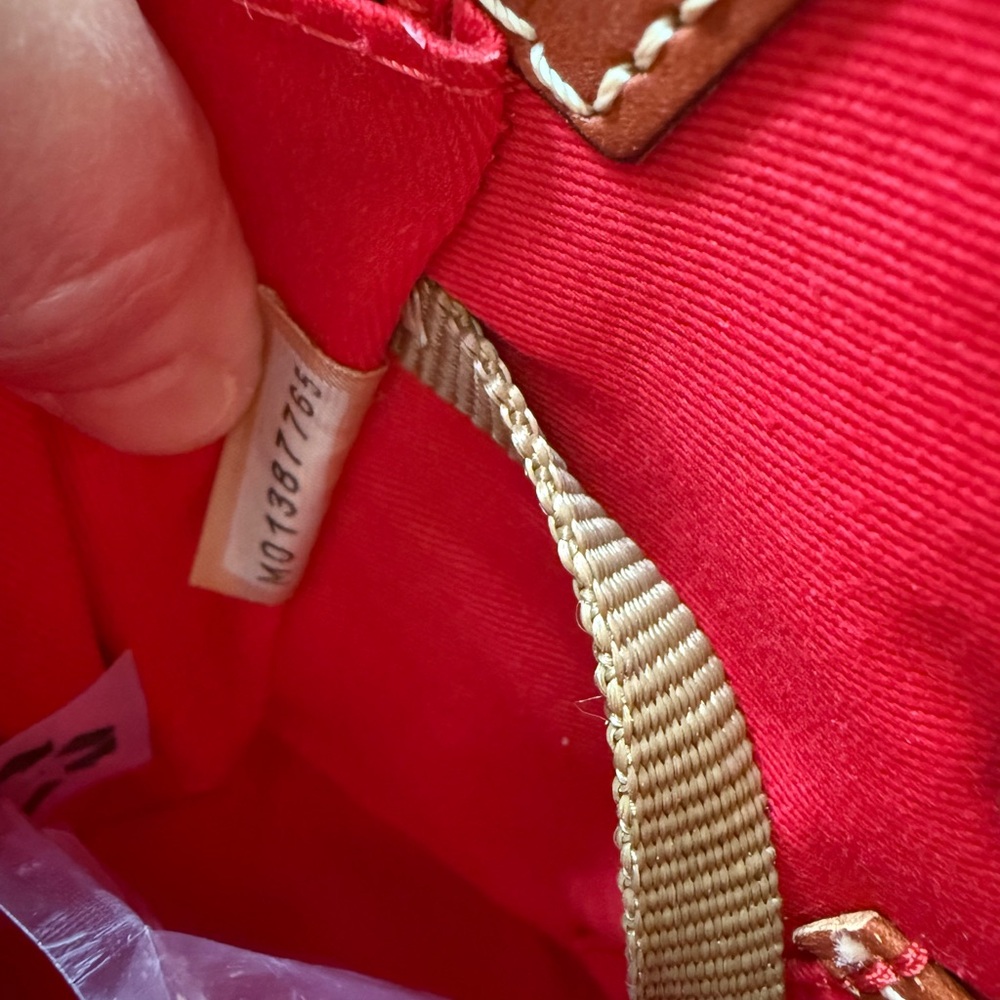 Dooney & Bourke Pebble Grain Zip Zip Satchel - Picture 7 of 8